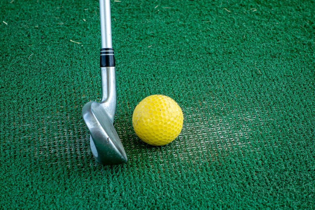 Are Yellow Golf Balls Better?